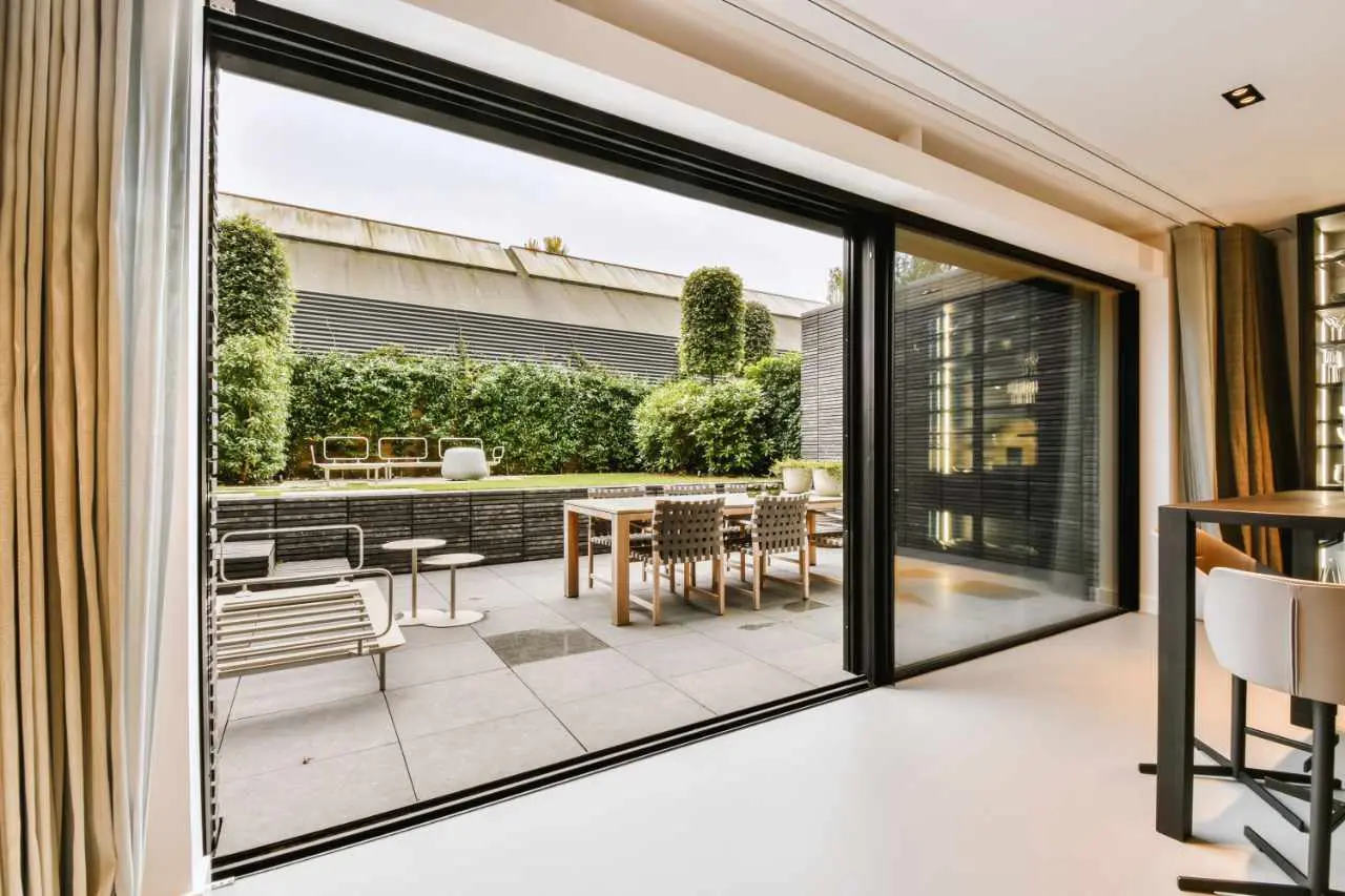 Do You Know the Application of Aluminium Profiles in Patio Doors?