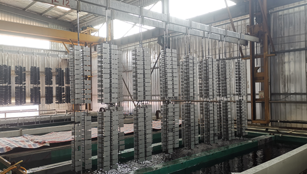 Anodizing for heatsink