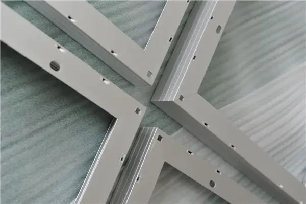 Why Choose Anodizing As The Surface Treatment Method For The Solar Frame?